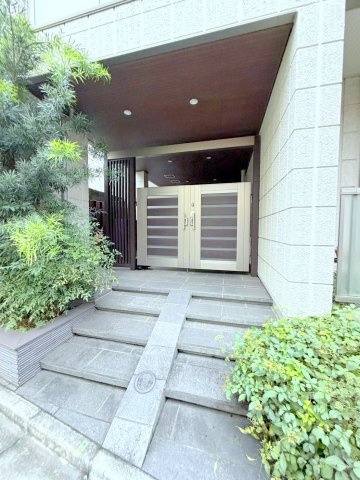 Ｓｔｅｐ　大のエントランス|★エントランス★