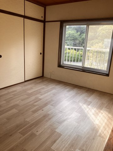 神戸市東灘区渦森台２丁目の賃貸マンションの居間・リビング