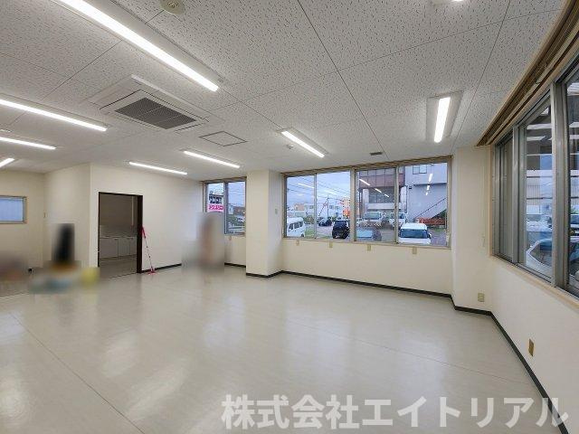 みよし市三好町上　貸店舗・事務所の内装
