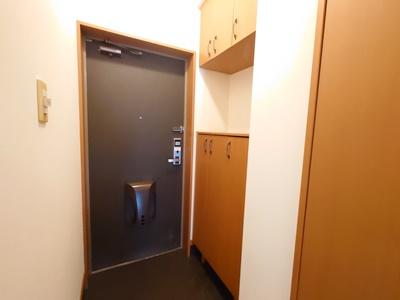 ラディッシュⅣの玄関