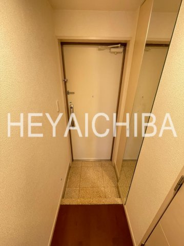 プルナス森下の玄関