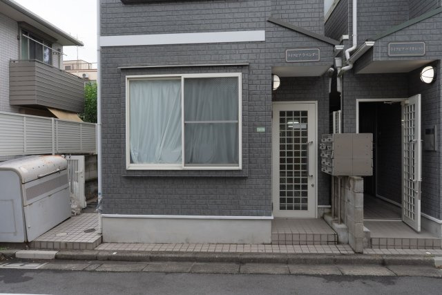 AP1625 ライフピアラベンダーの外観|外はこのようになっています