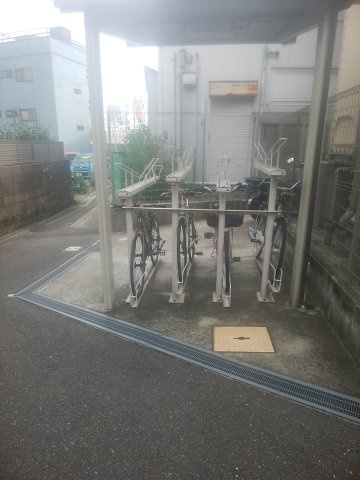 摂津市千里丘１丁目の店舗事務所