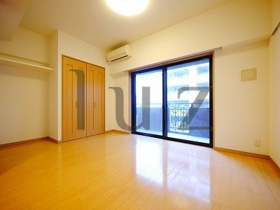 グリフォーネ横浜平沼橋駅前の寝室|6.0帖のベットルームです！