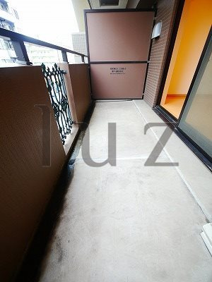 グリフォーネ横浜平沼橋駅前のバルコニー|バルコニー完備です！