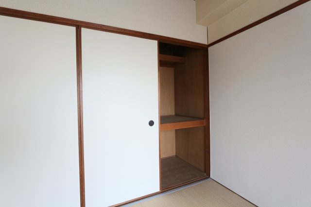 クローバージャパンビルのその他