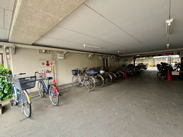 サニーライフ久米川の駐輪場|駐輪場2026年9月10日現在空き有
