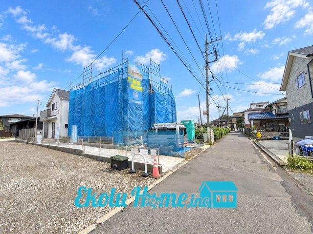 武蔵村山市伊奈平6丁目　第1期　全2棟　2号棟の前面道路含む現地写真|2026年9月 撮影
※空はCGで加工しています