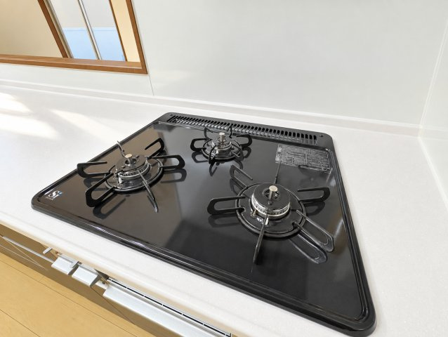 【キッチン】 | ◆南区堀之内町2丁目　中古戸建◆ | ◆毎日使うものだからこそ、料理をする人にとって何口あるのかは重要なポイントですね！