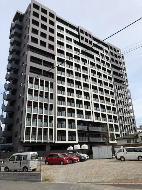 THE SQUARE・Platinum Residenceの外観