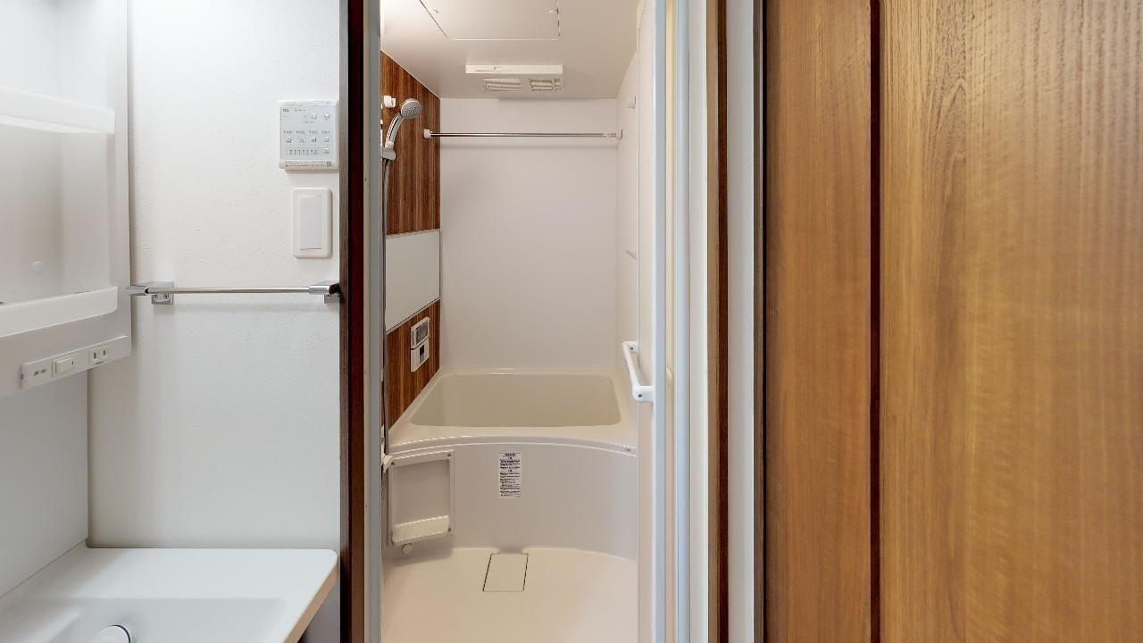 THE SQUARE・Platinum Residenceの浴室