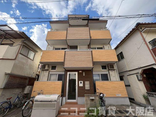 大阪市鶴見区今津南１丁目のアパートの外観