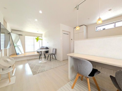  | 山端柳ヶ坪町　中古戸建【生活便利・駐車２台可】