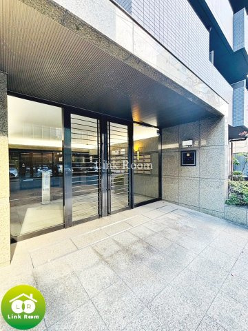ルーブル森下弐番館のエントランス
