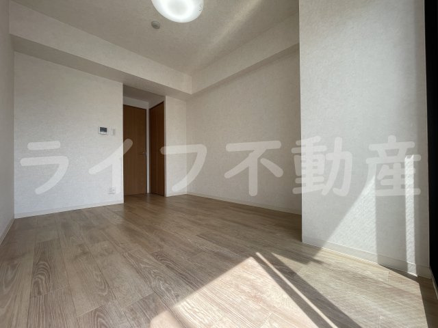 パーラム徳庵の内装|明るい色調の室内です