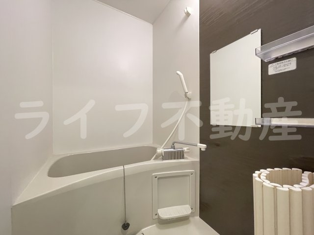 パーラム徳庵の浴室|落ち着いた空間のお風呂です