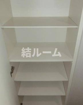 板橋区前野町３丁目の賃貸マンションの収納