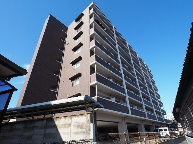 エヴァーグリーンＱの外観