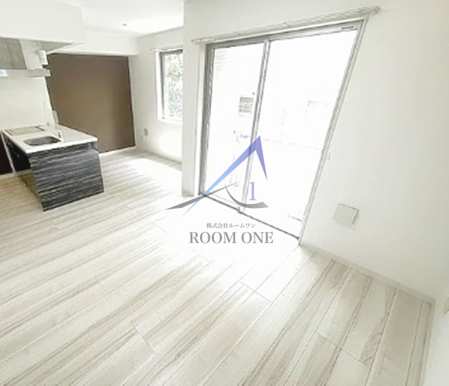 セリシールガーデンの居間・リビング|洋室のお部屋です。