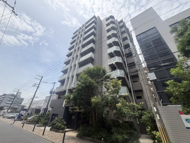 スペーシア江坂南金田の外観