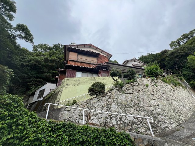 佐伯市米水津大字浦代浦　８DKの外観