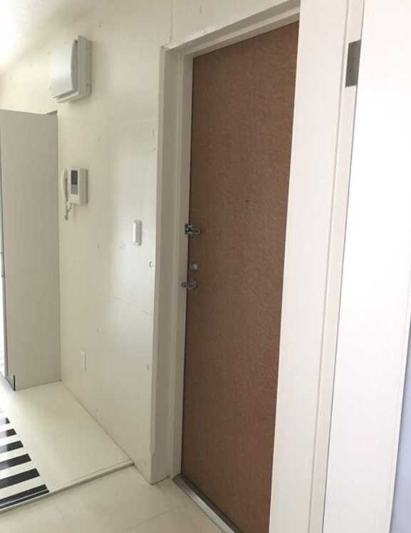 スカラすくも　礼金0　角部屋　駅近の玄関