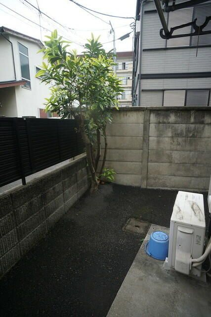 ローゼンハイム２１のバルコニー|暖かな日差しのふりそそぐバルコニー