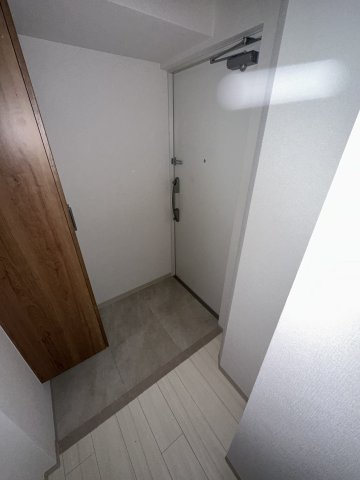 CAVANA本町の玄関
