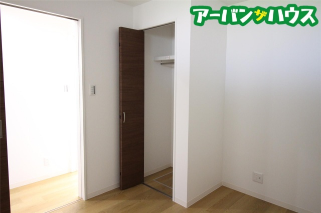 グランフルール庭瀬 Bの収納