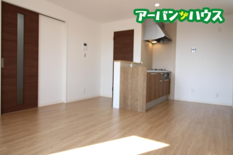 グランフルール庭瀬 Bのキッチン