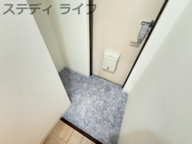 大垣市坂下町　バンクスの玄関|こちらは例として205号室の室内写真になります。