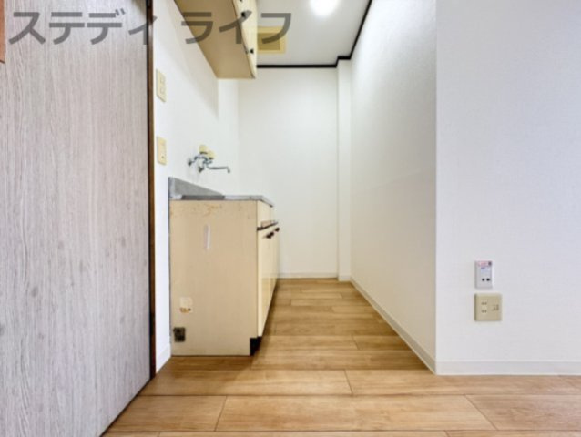 大垣市坂下町　バンクスのキッチン|こちらは例として205号室の室内写真になります。