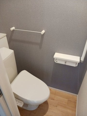 【トイレ】 | シェーン・ハイト | 落ち着いたトイレです