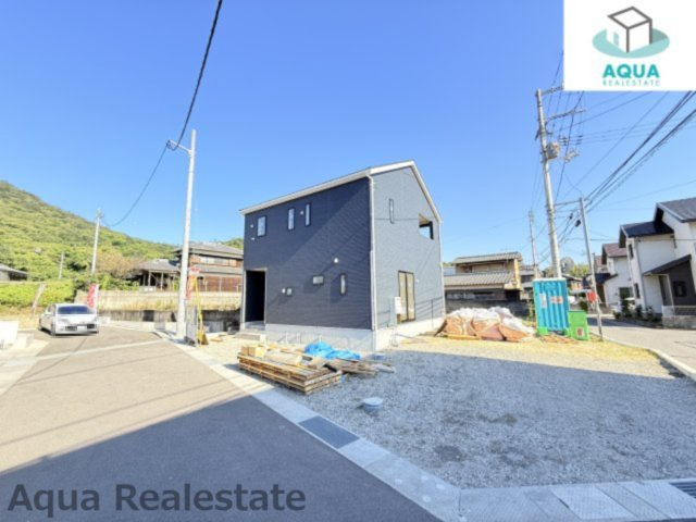 丸亀市土器町東４丁目の新築一戸建の前面道路含む現地写真|前面道路含む現地写真です