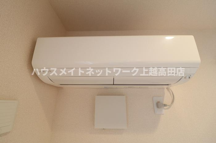 ボルドーの設備|エアコン