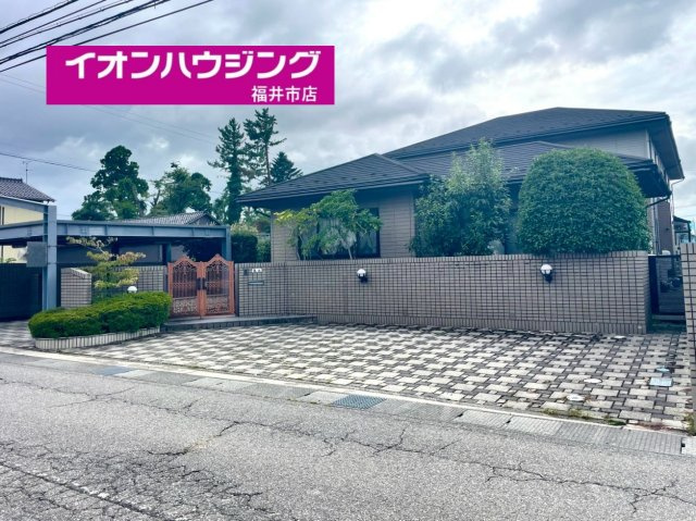 白山市和気寺町　中古住宅♪