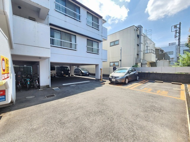 丸京ビルのその他