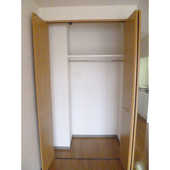 プリマヴェーラ問屋町の収納|クローゼット