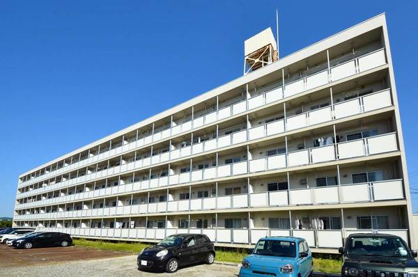 ビレッジハウス希望ヶ丘1号棟の外観