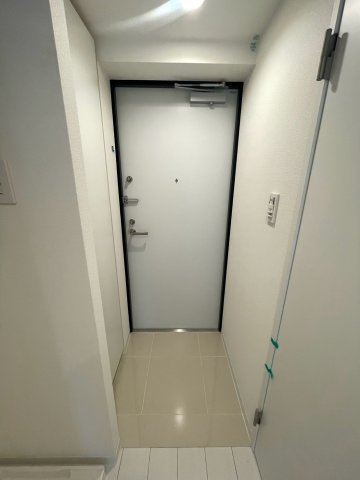 MAXIV梅島DUEの玄関