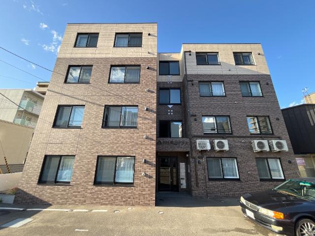 ２２１　円山テラスの外観|外観写真（昼）