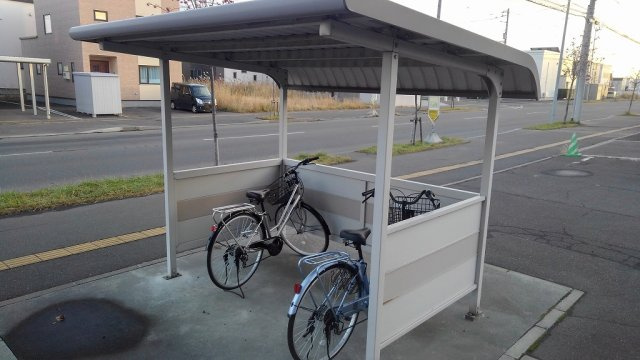 レオパレスハピネス　２号館のその他|駐輪場