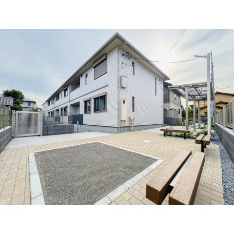 ポプリ中山の外観