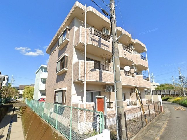 ファミーユⅡの外観