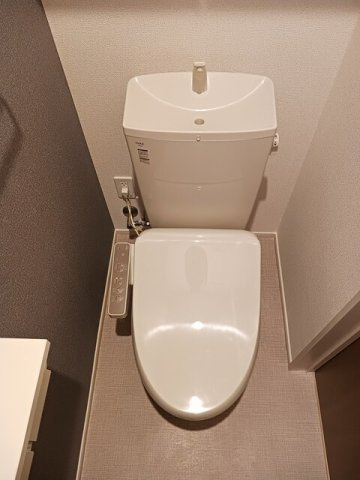 シャルールのトイレ
