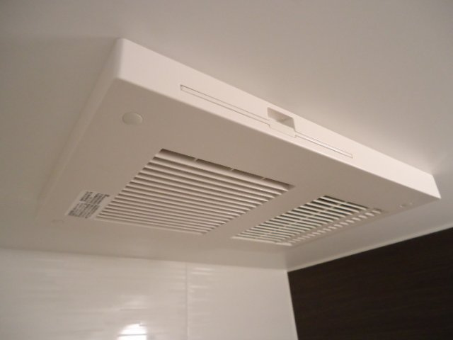 サザンクロスAのその他|浴室乾燥機
