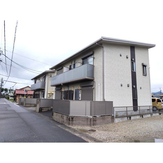 岐阜市切通４丁目のアパート