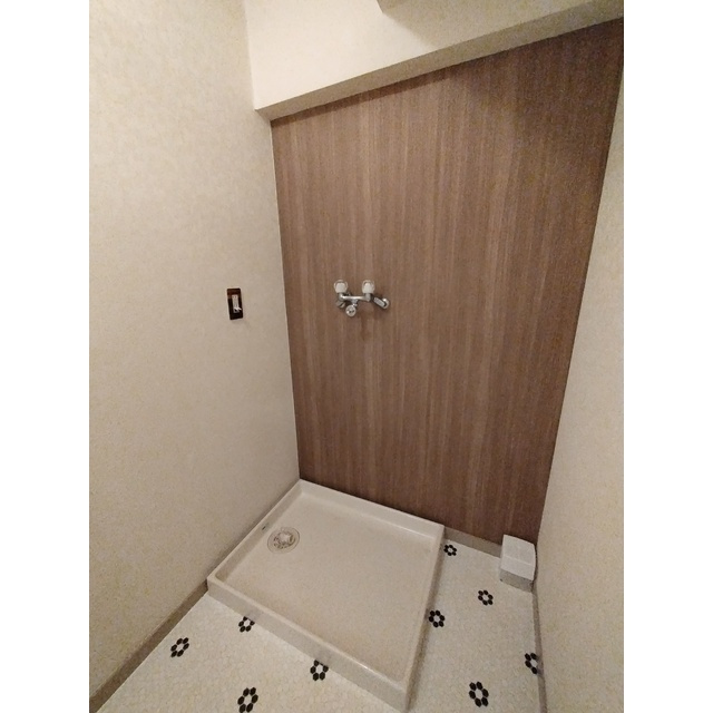 各務原市那加新加納町のアパートの洗面所