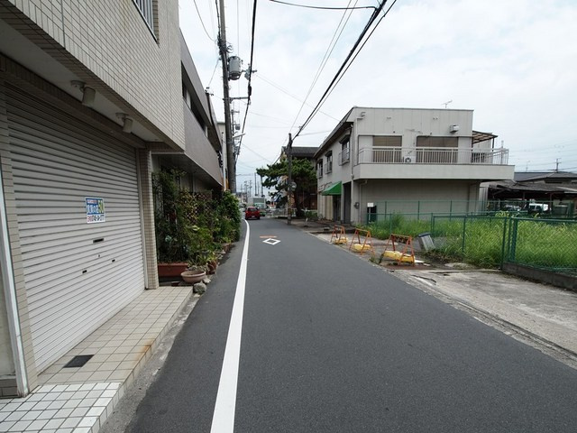 生駒郡斑鳩町興留９丁目の店舗一部のその他