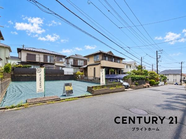 横浜市泉区緑園３丁目の売地の前面道路含む現地写真|前面道路が広いので、安心して駐車可能です！
是非現地へお越しください。